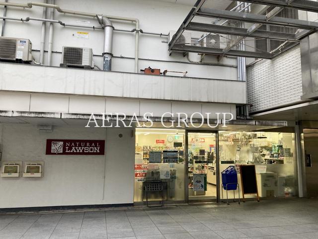 コンビニ　ナチュラルローソン 東京女子医大西病棟店（コンビニ）まで331m
