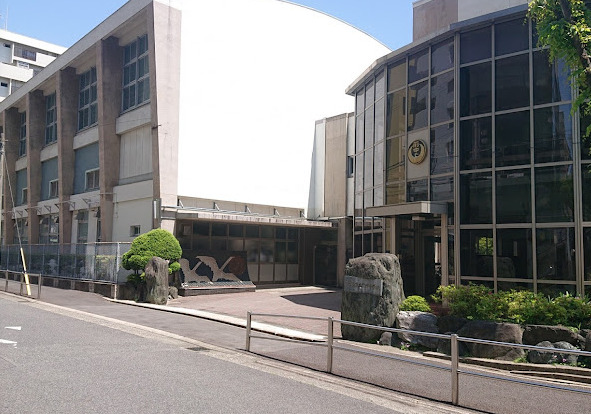 中学校　名古屋市立前津中学校（中学校）まで606m