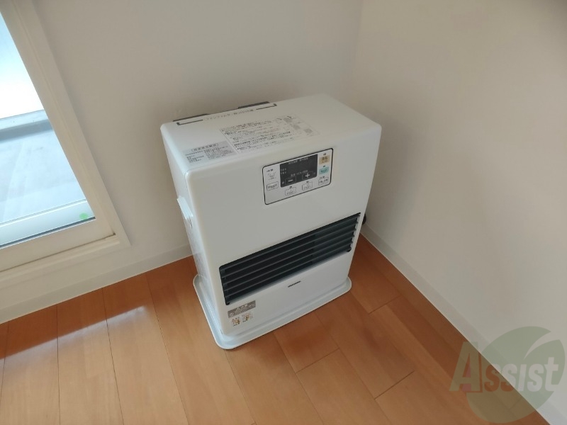 その他設備　灯油暖房です。札幌の寒い冬もこれで大丈夫！