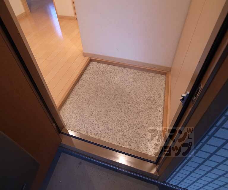 玄関　広い玄関です。