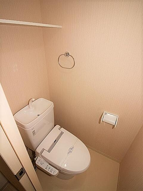 トイレ　（別タイプ参考写真）アゼスト板橋　板橋区上板橋２