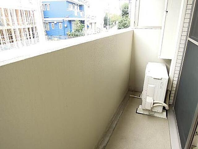 バルコニー　（別タイプ参考写真）アゼスト板橋　板橋区上板橋２