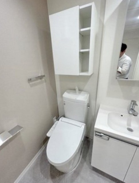 トイレ　別部屋同仕様タイプ