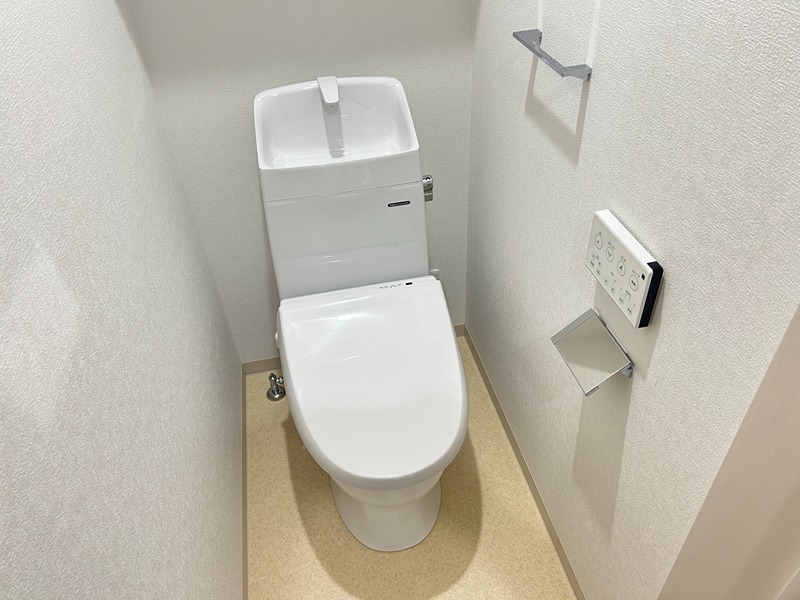 トイレ　清潔感のあるトイレです