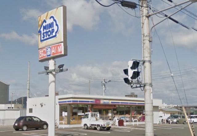 コンビニ　ミニストップ高松大池南店（コンビニ）まで504m