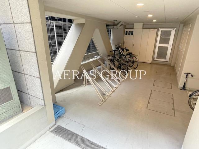 駐車場　駐輪場