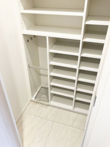 収納　別部屋参考写真