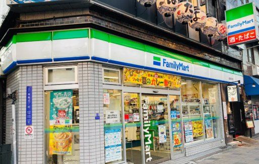 コンビニ　ファミリーマート福島駅南店（コンビニ）まで210m