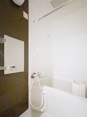 b CASA Kawasakidaishi EKMEの風呂写真