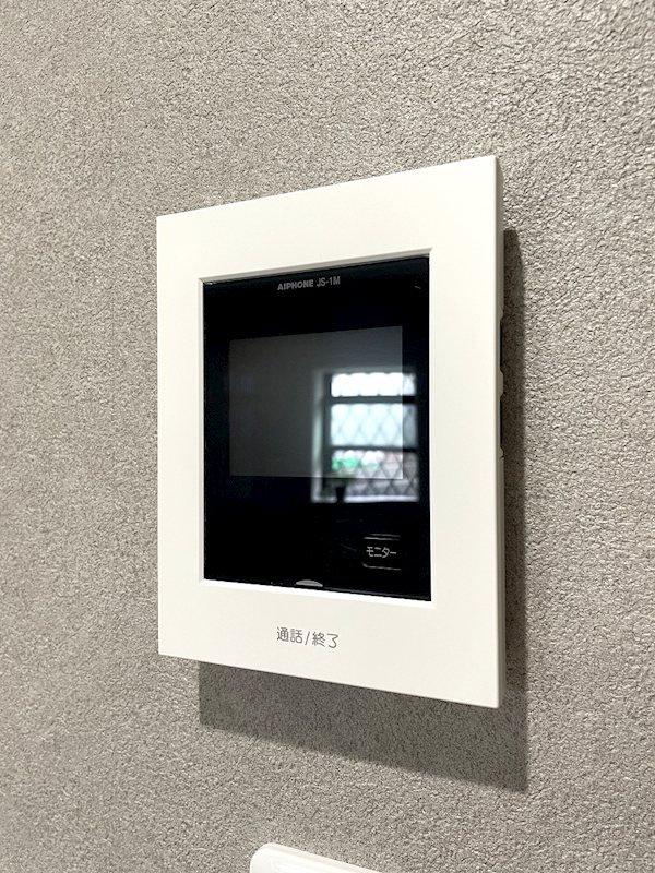 セキュリティ　安心のカラーモニター付インターホンです！