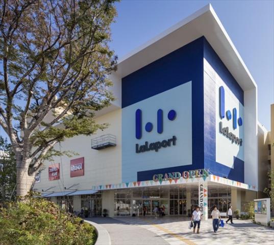 ショッピングセンター　ららぽーと湘南平塚店（ショッピングセンター）まで413m