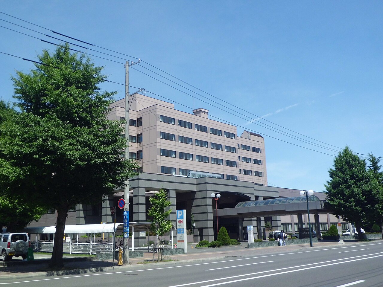 病院　JA北海道厚生連札幌厚生病院（病院）まで351m