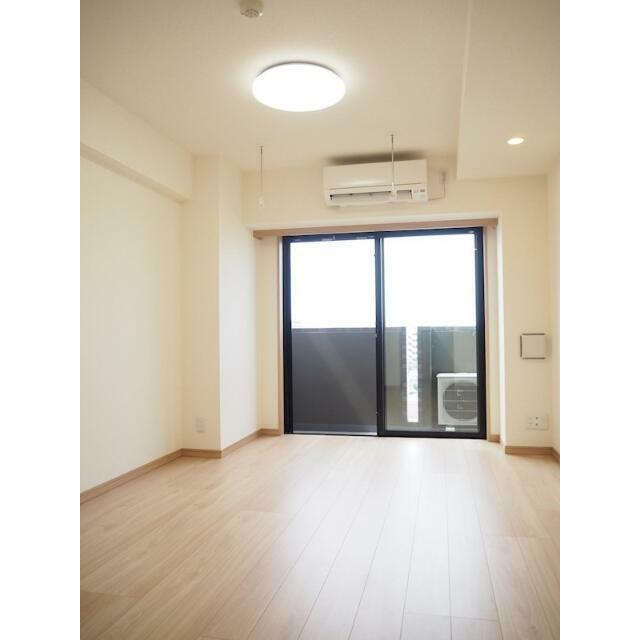 居室・リビング　※反転タイプ