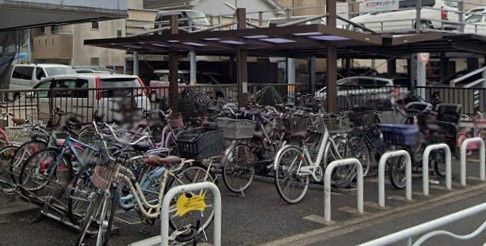 駐車場　駐輪場