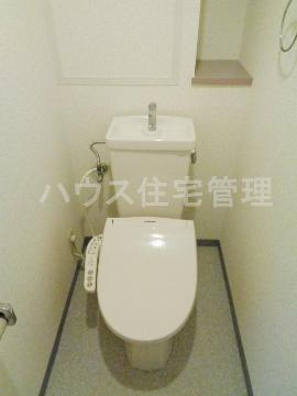 トイレ　シャワー付トイレ