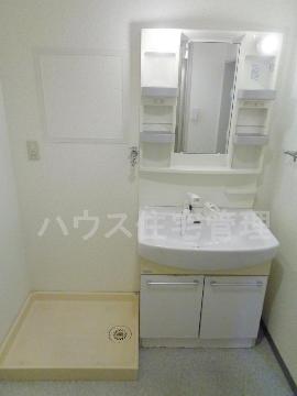 洗面設備　洗髪洗面化粧台