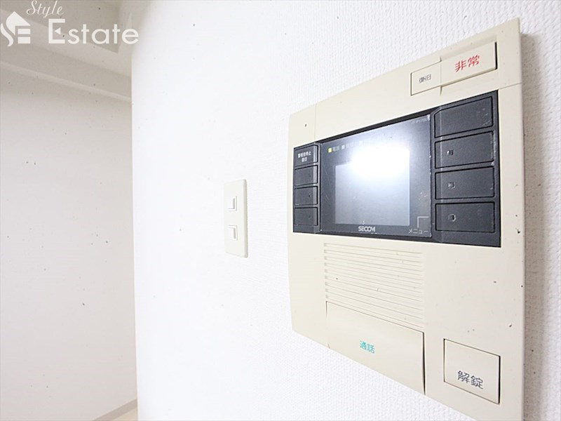 セキュリティ　モニター付きインターホン