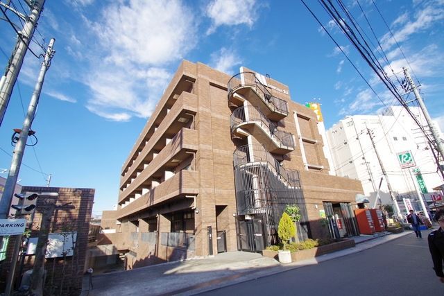 建物外観　★お部屋探しはタウンハウジング稲田堤店まで★