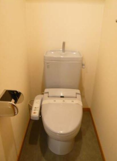 トイレ　※別部屋参考写真