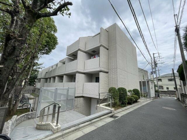 小田急線 下北沢駅 徒歩6分 築9年