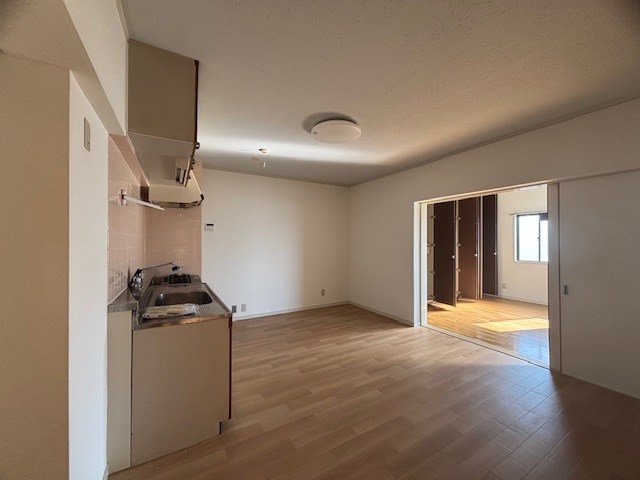 居室・リビング　別部屋参考写真
