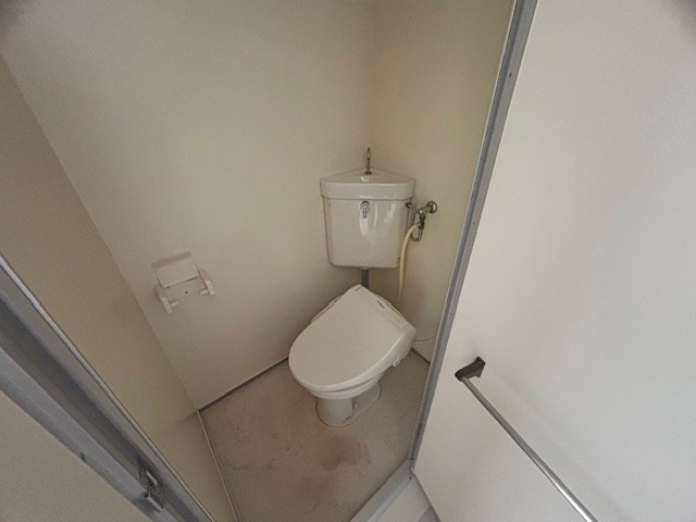 トイレ　別部屋参考写真