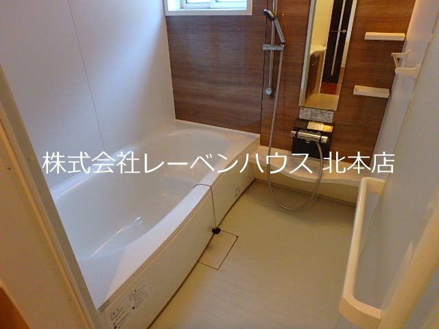 バス・シャワールーム　★レーベンハウスホームページに写真たくさんあります★