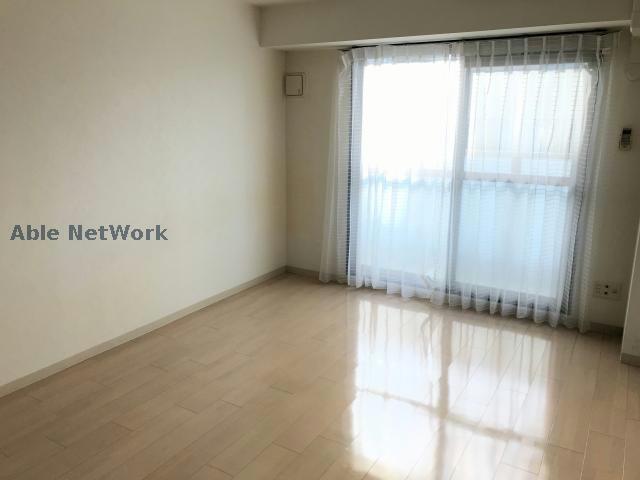 居室・リビング　※同物件別部屋の写真です。