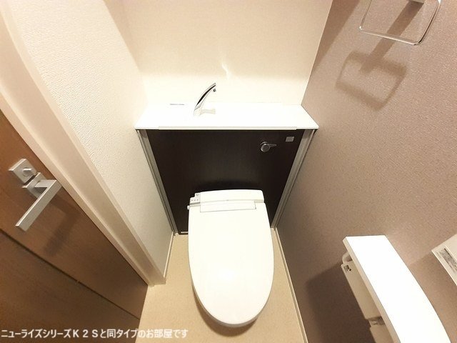 トイレ　ゆったりとした空間のトイレです