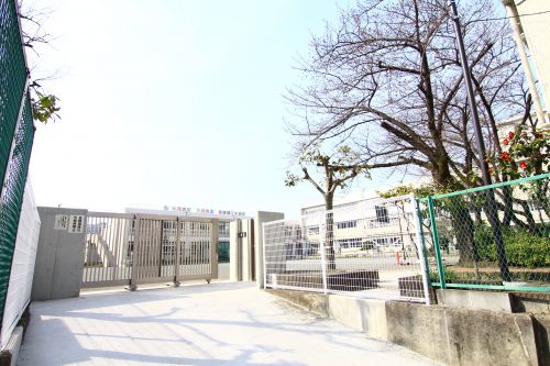 小学校　川崎市立木月小学校（小学校）まで862m