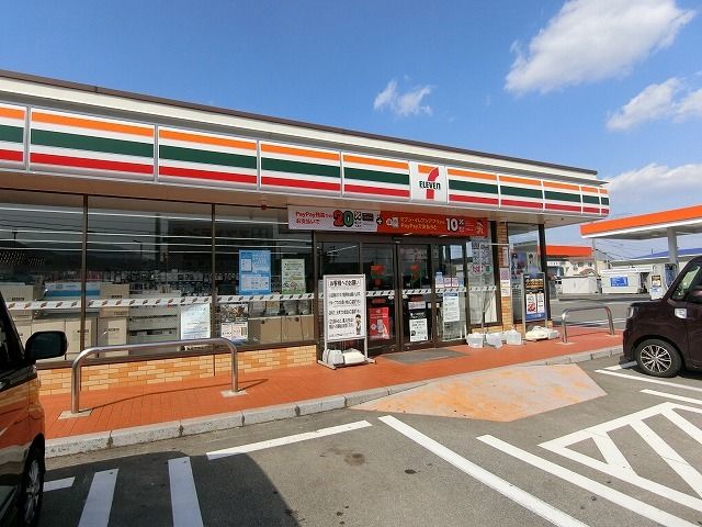 コンビニ　セブン-イレブン 垂井町宮代店（コンビニ）まで680m