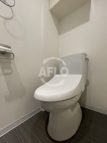 URBAN FLATS江坂のトイレ写真