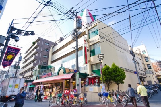 スーパー　コモディイイダ滝野川店（スーパー）まで123m