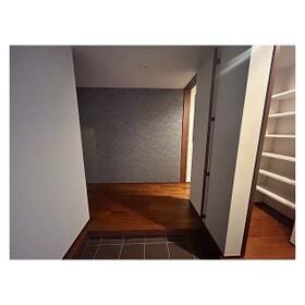 上汐4丁目戸建の玄関写真