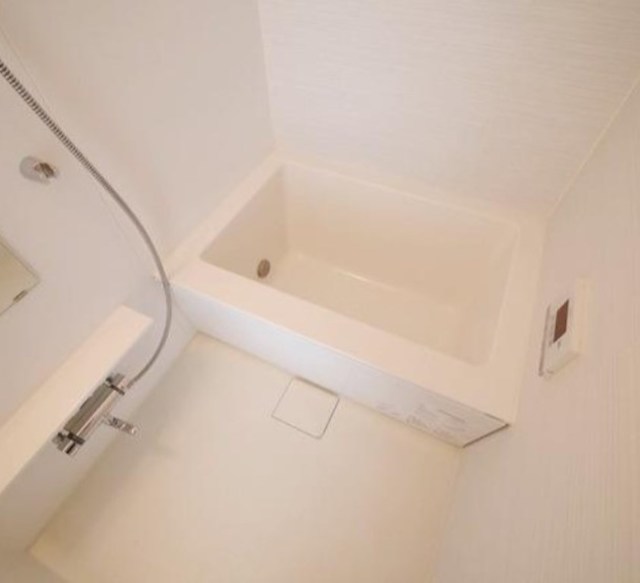 バス・シャワールーム　別部屋同仕様タイプ