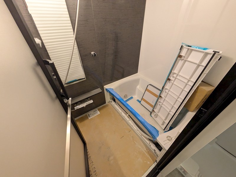 バス・シャワールーム　別部屋参考写真となります
