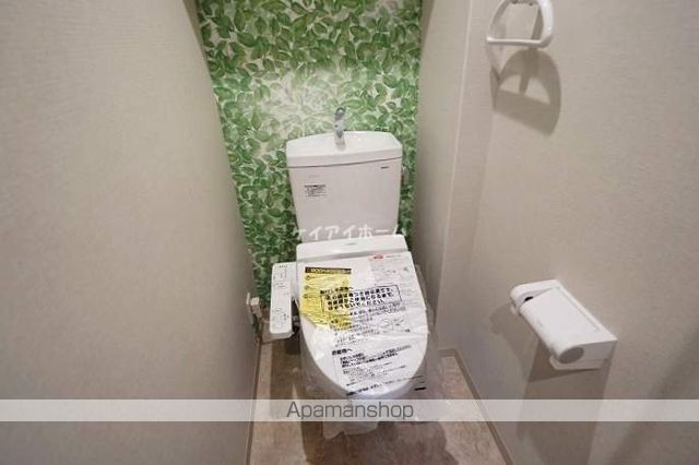 岡山電軌清輝橋線 清輝橋駅 徒歩9分 8階建 築9年のトイレ写真