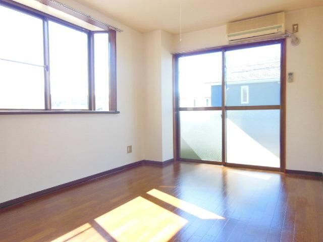 その他部屋・スペース　♪角部屋のみ２面採光です♪