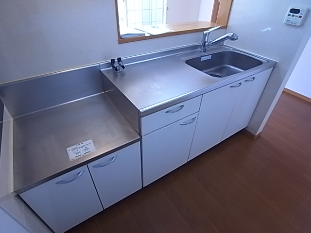 シャトーシモハタ2のキッチン写真