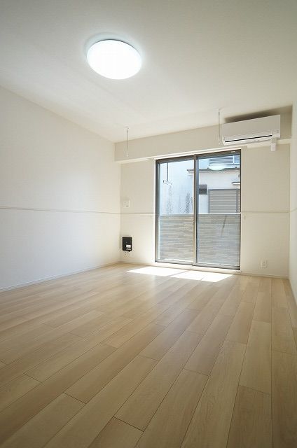 グランツYH IIの居間写真