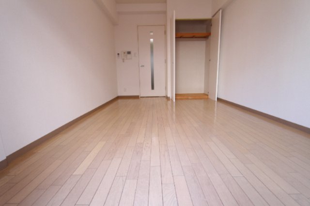 居室・リビング　別部屋参考写真