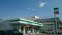 コンビニ　ファミリーマート（コンビニ）まで500m
