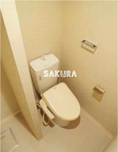 トイレ　落ち着いた色調のトイレです♪