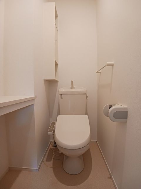 エスペランサA016のトイレ写真