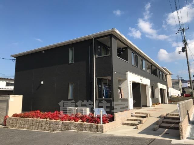 建物外観　外観写真（昼）