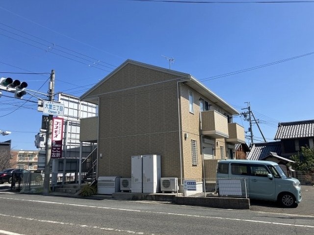 エスペランサ萱野の外観写真