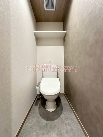 トイレ　落ち着いたトイレです