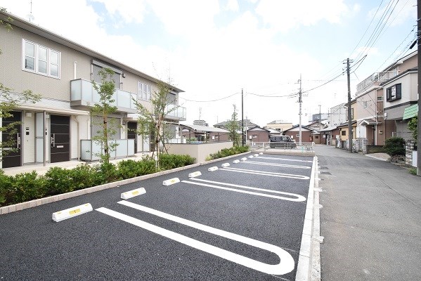 駐車場　駐車場