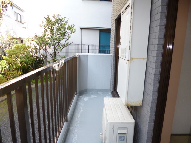 バルコニー　広々バルコニーです。