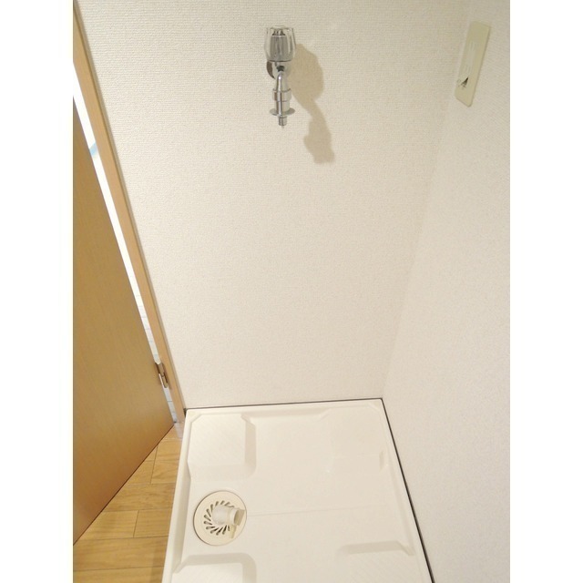 その他設備　室内洗濯機置場